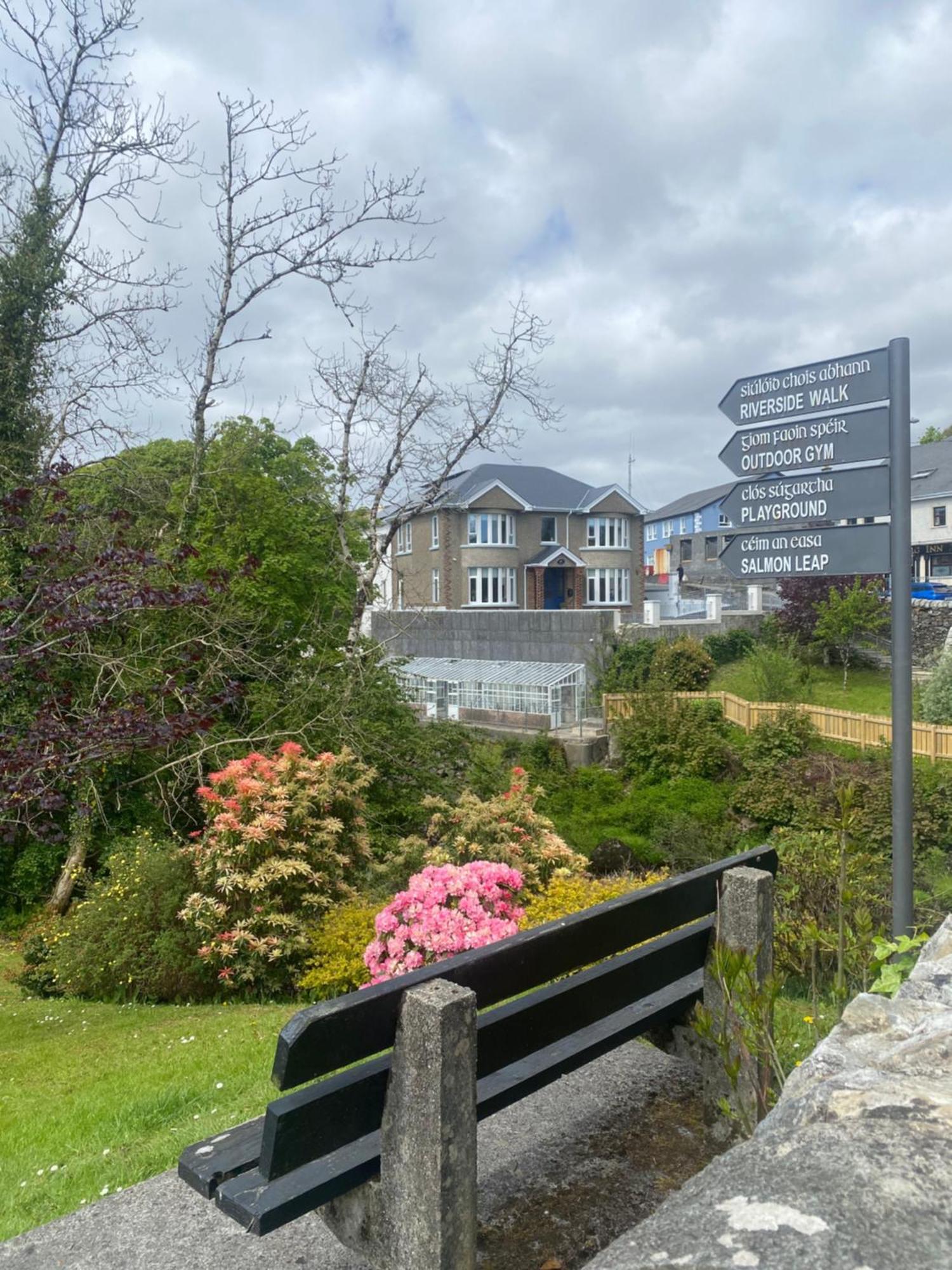 Carrick Gate Hotel Exterior foto